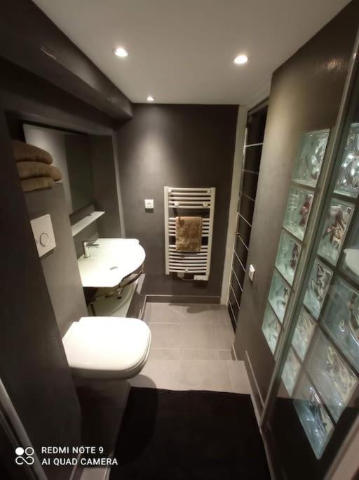 Charming And Modern Cave In The Heart Of The Port Apartment Nice Exterior photo
